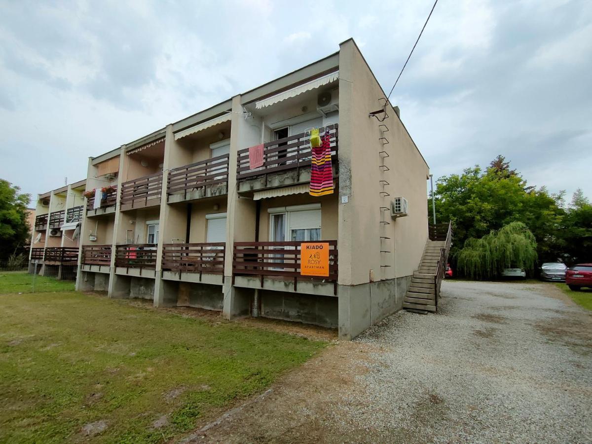 Rosy Apartman Apartman Vonyarcvashegy Kültér fotó